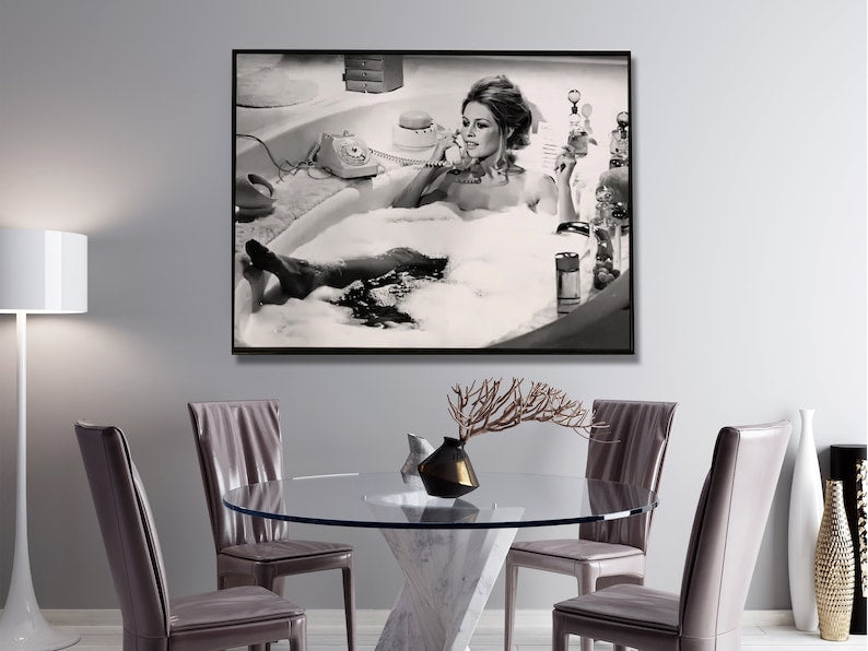 Wall Art Brigitte Bardot in the Bath Poster 60x90CM Black Frame Canvas