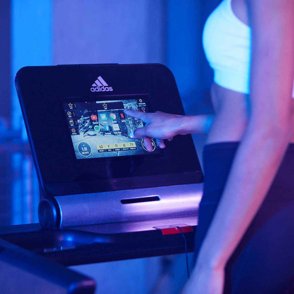 Adidas T-19x Treadmill with Zwift and Kinomap