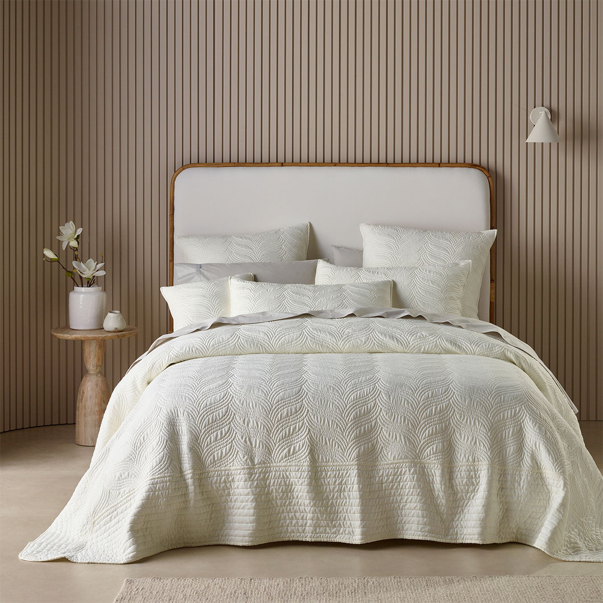 Bianca Kamala Cream Embossed Bedspread Set Single