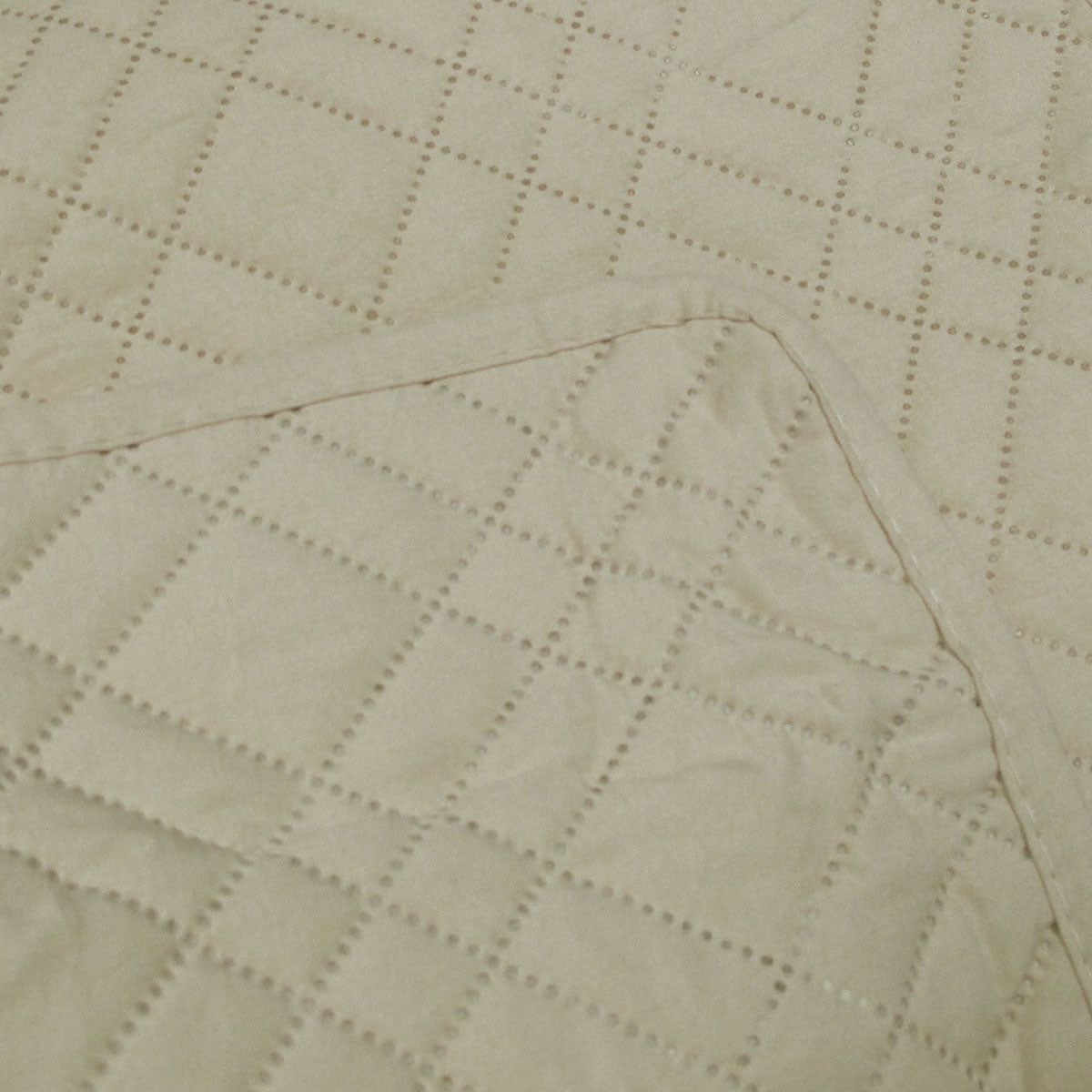 Jane Barrington Morris Beige Ultrasonic Embossed Lightly Quilted Reversible Coverlet Set King