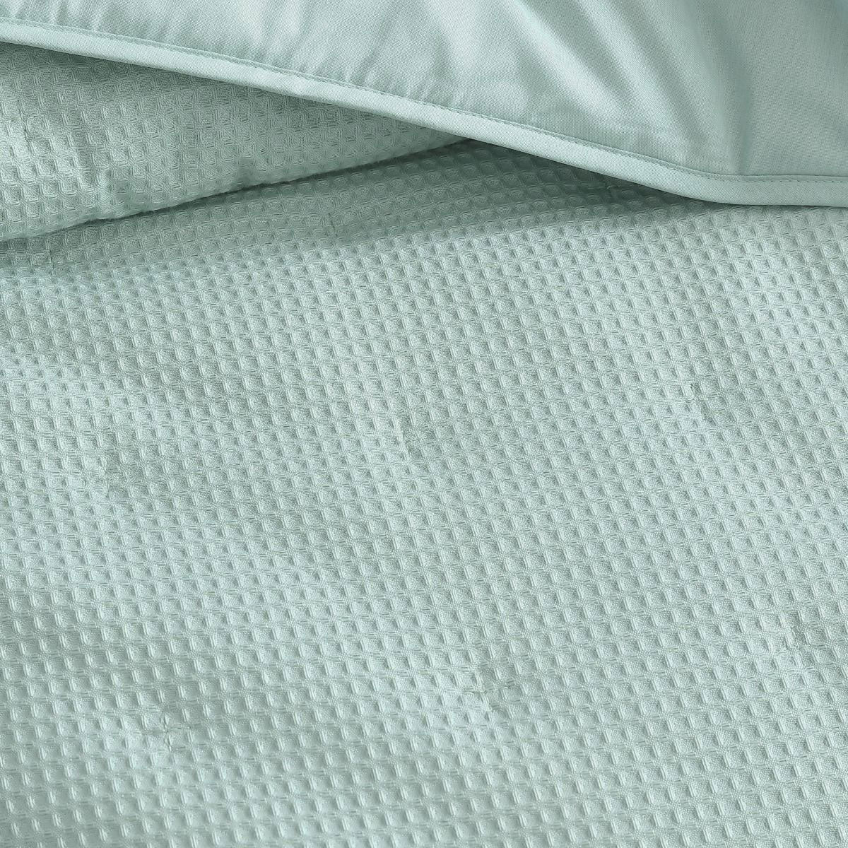 Platinum Collection Ascot Surf Textured Waffle Weave Coverlet Queen/King