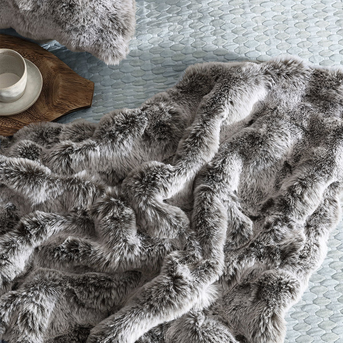 Platinum Collection Rabbit Fur Super Soft Throw Rug 127 x 152cm