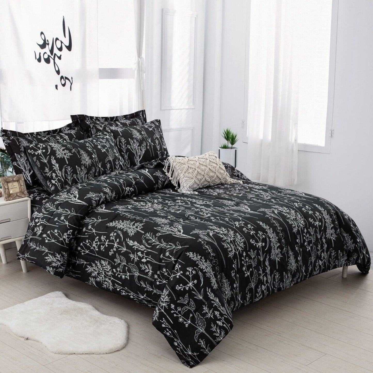 Floral Leaves Comforter Set, King Size, Microfiber Quilted Bedding with Pillowcase