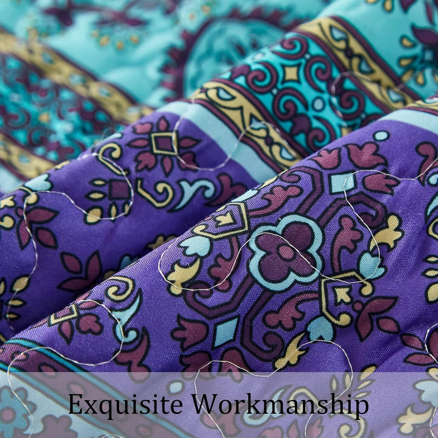 Tranquil Quilted coverlet and pillowcovers set: Perfect for Relaxation - Queen size