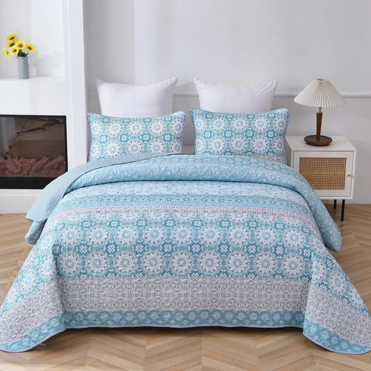 Peaceful Quilted coverlet and pillowcovers set: Relax and Unwind - Queen size