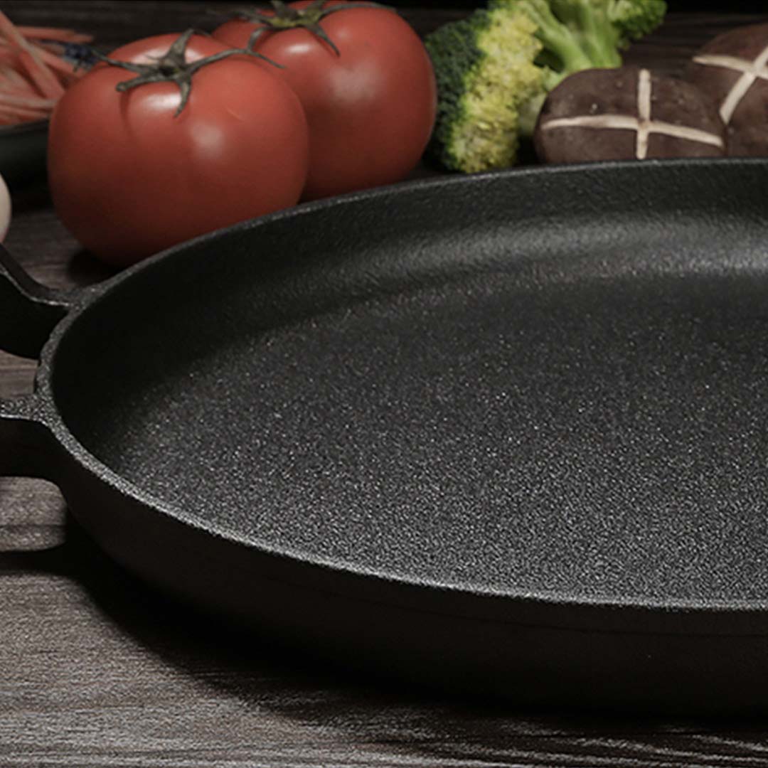 Premium 2X 35cm Cast Iron Frying Pan Skillet Steak Sizzle Fry Platter With Wooden Handle No Lid - image5